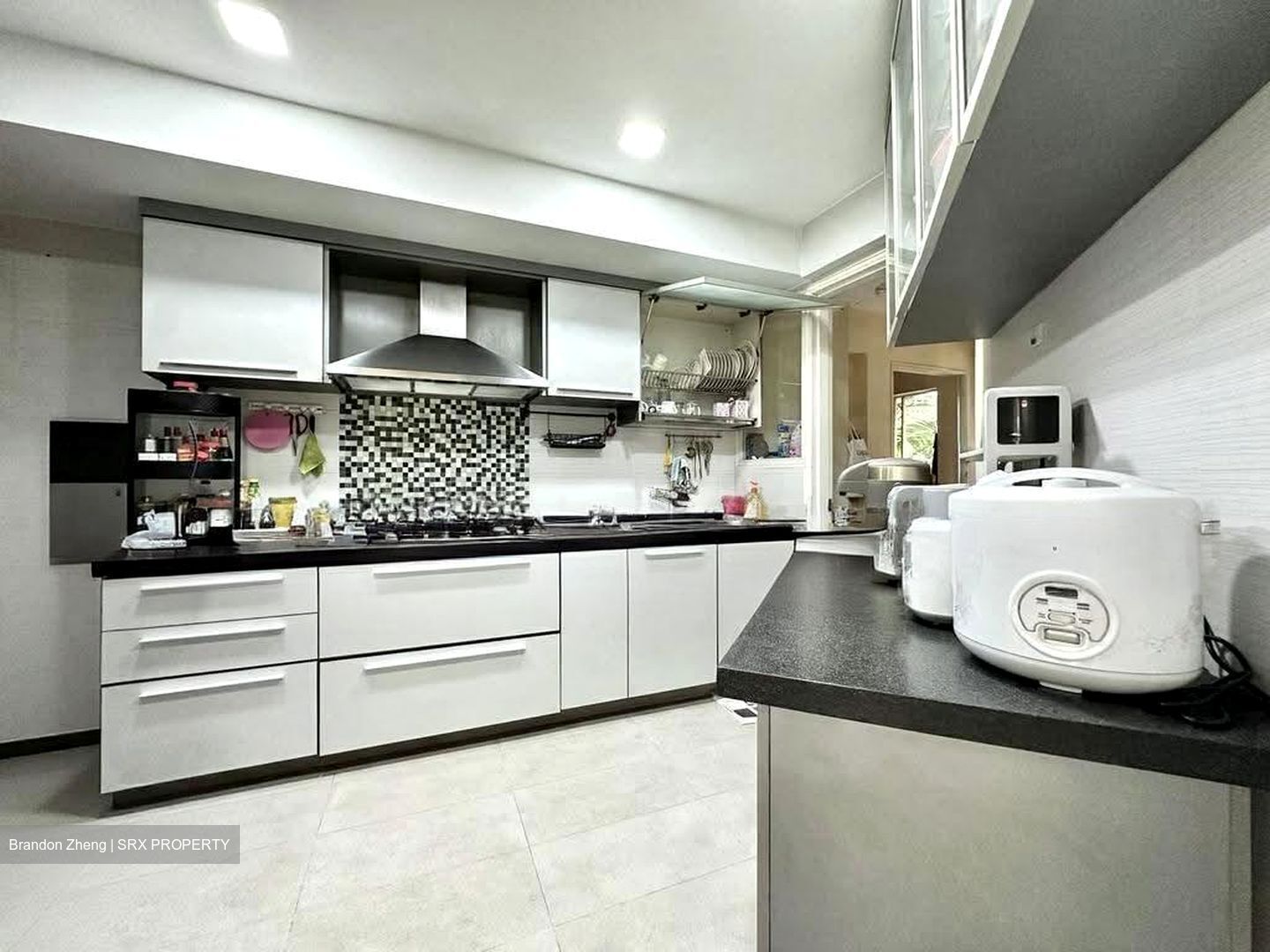 Melville Park (D18), Condominium #625488001